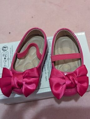 SHEIN Bright Pink Bow Mary Jane Flats for Kids